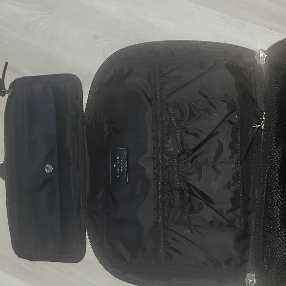 Kate Spade New York "Wilson Road Poppy" Collection - Picture 8 of 13